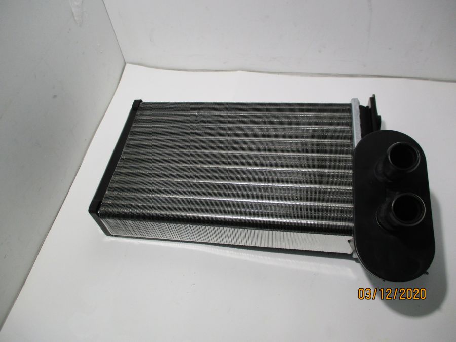 Радиатор печки (234x157x33) Audi A3, Seat NISSENS 73962