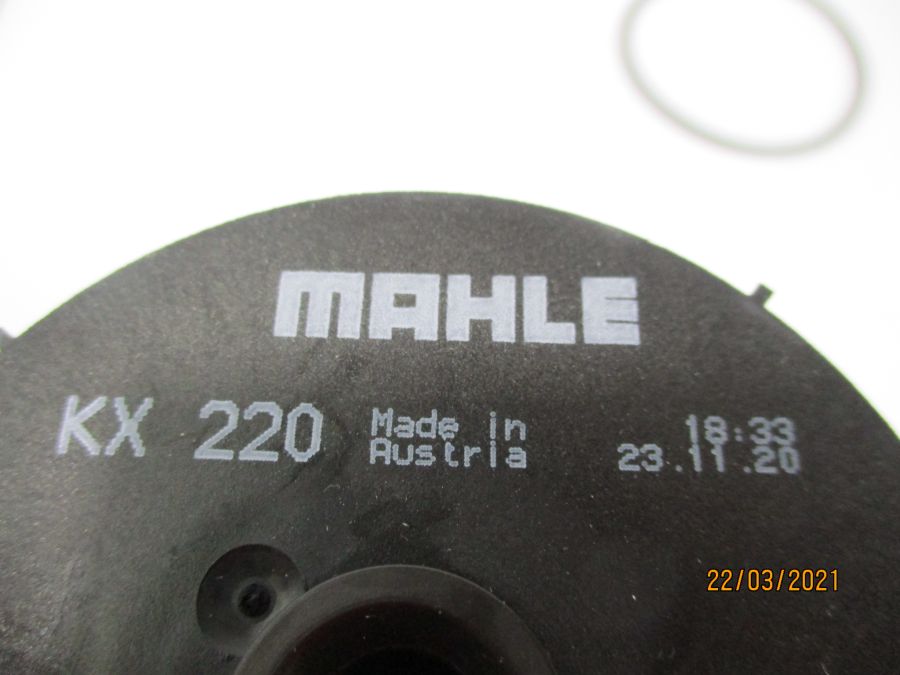 Фильтр топливный MAHLE KX220D