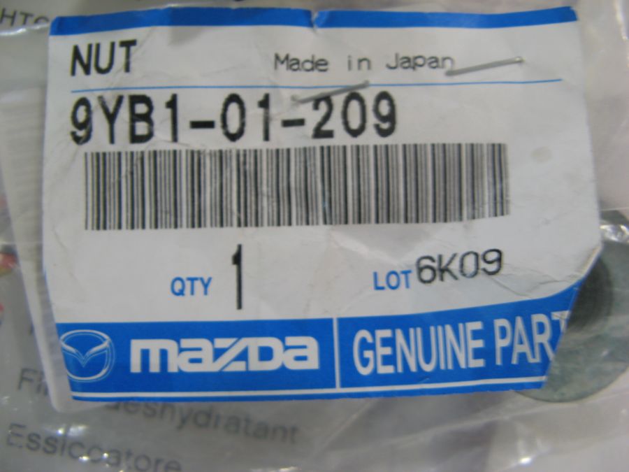Гайка Mazda 3, M5, CX-7 MAZDA 9YB101209