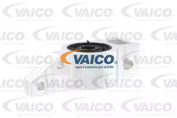 Сайлентблок переднего рычага VAICO V100707