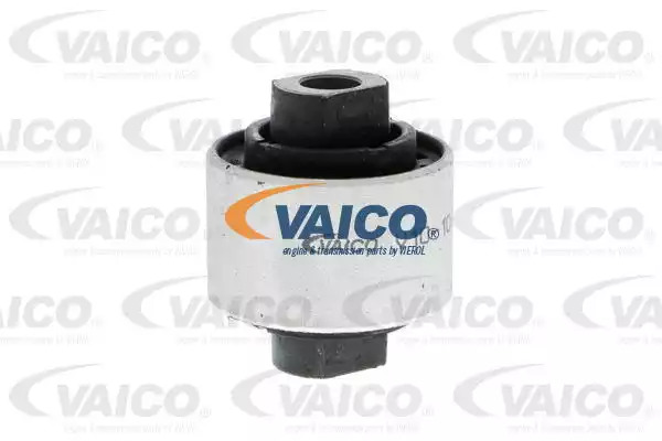 Сайлентблок переднего рычага VAICO V101008