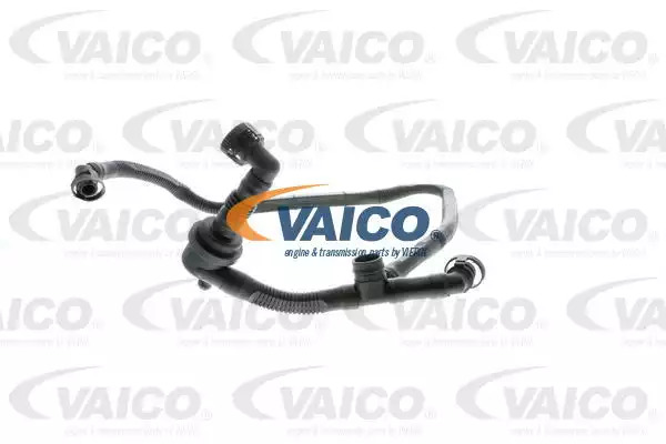 Патрубок вентиляции картера VAICO V102677