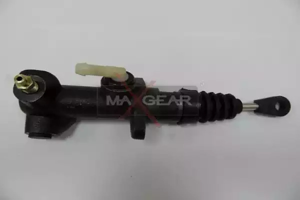 Главный цилиндр сцепления MAXGEAR 460025